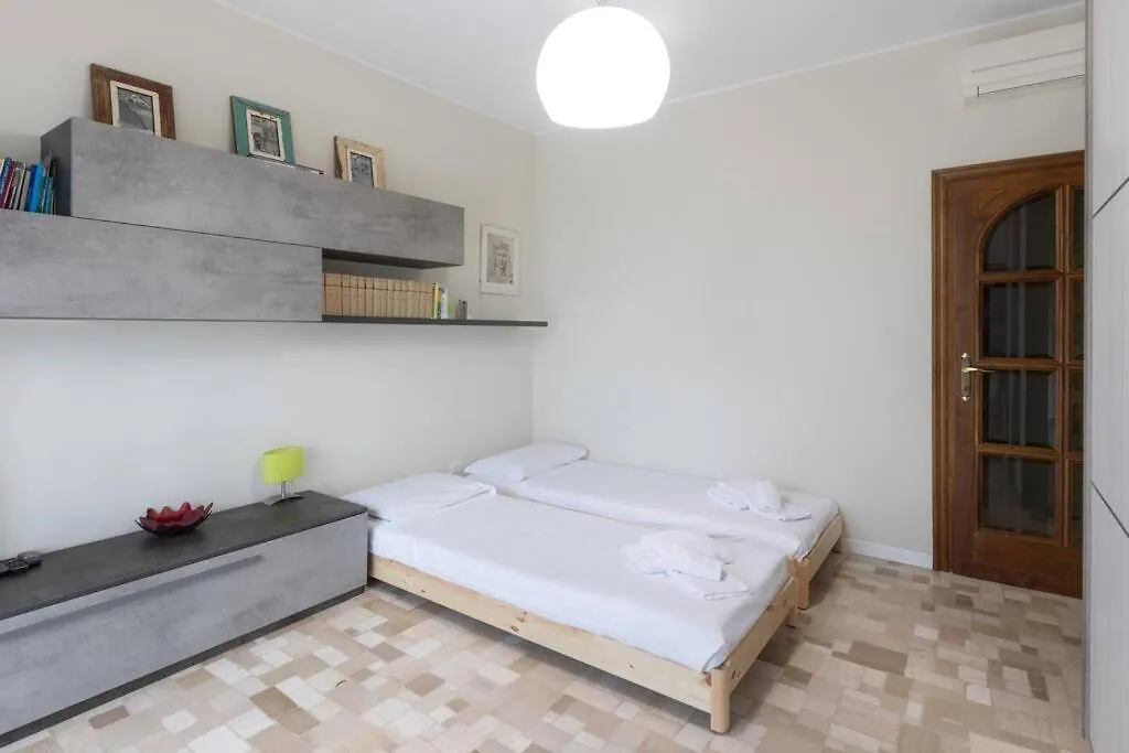 Quadrilocale Lambrate 1 Piano - Mirable Pm Apartment Milan