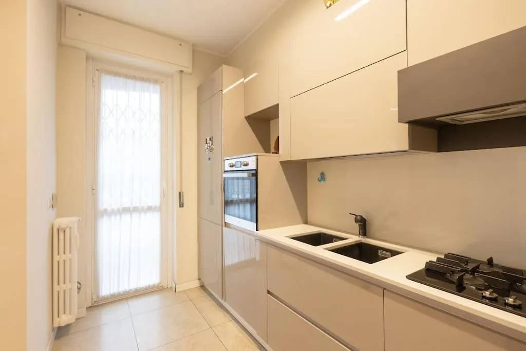 Quadrilocale Lambrate 1 Piano - Mirable Pm Apartment Milan