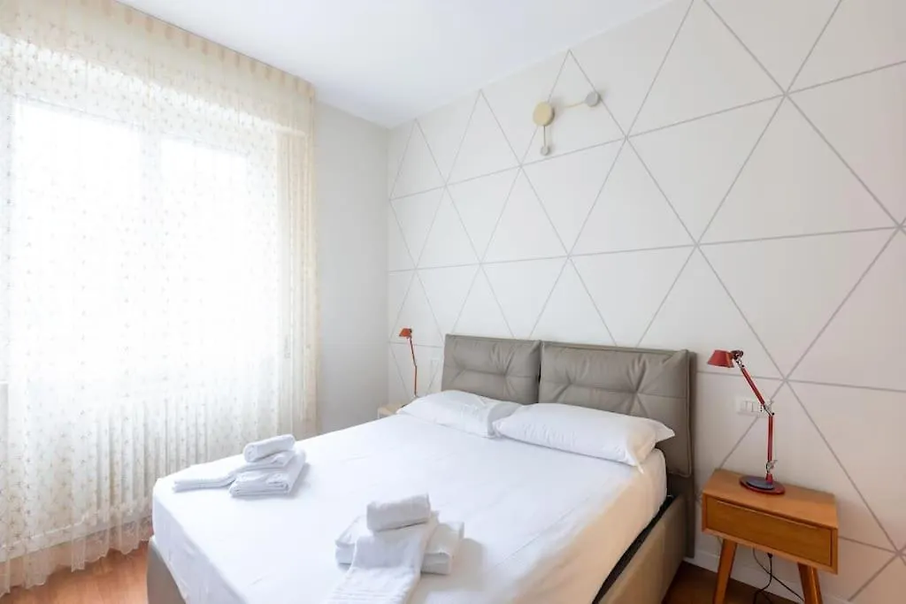 Quadrilocale Lambrate 1 Piano - Mirable Pm Apartment Milan